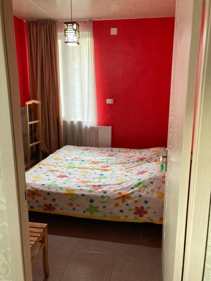 Guest House Barbi Batumi Exterior foto
