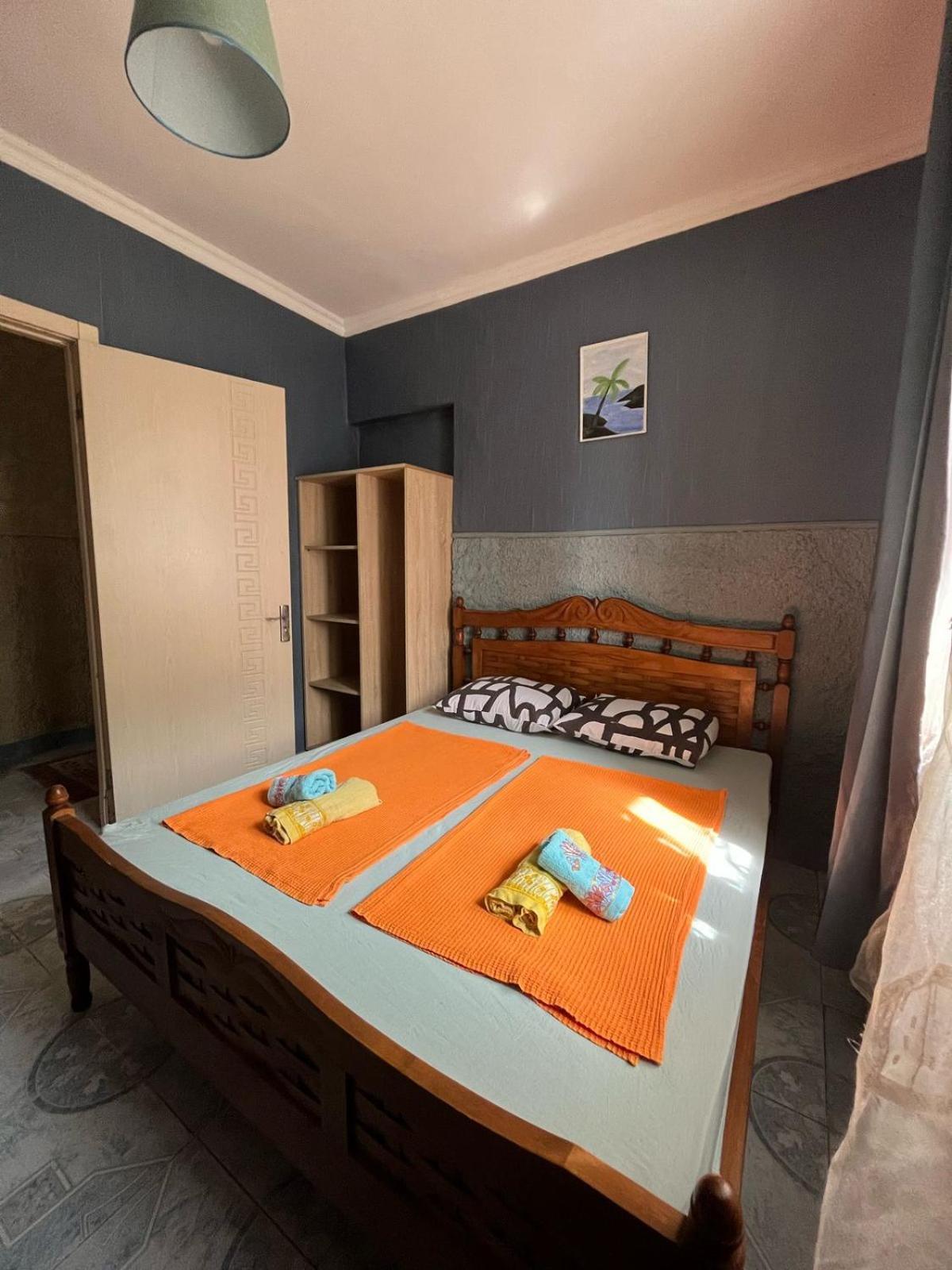 Guest House Barbi Batumi Exterior foto